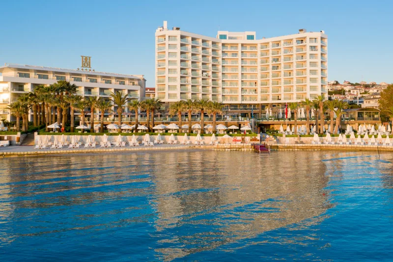 Boyalik Beach Hotel SPA & Thermal Resort Cesme – Hauptansicht und Außenbereich in Çeşme