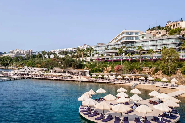 Cape Bodrum Luxury Hotel & Beach – Hauptansicht und Außenbereich in Gündogan