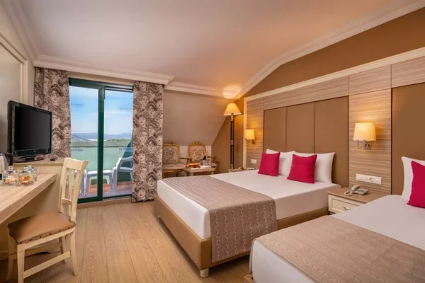 Delphin Deluxe Resort – Restaurant und Gastronomie