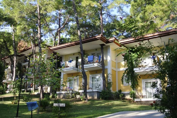 Hotel Grand Yazici Club Turban Thermal – Poollandschaft und Sonnenterrasse
