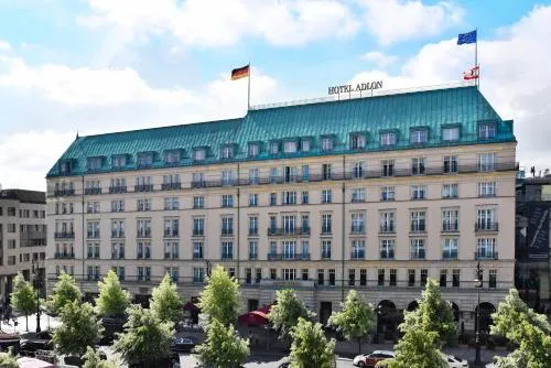 Turquoise Hotel Side – Wellnessbereich und Strandabschnitt