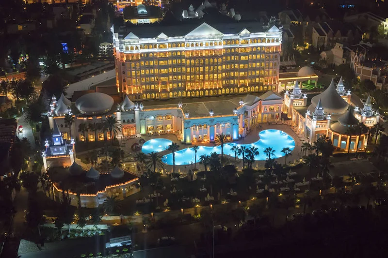 Kamelya Fulya Hotel Beheizter Pool und Außenanlage
