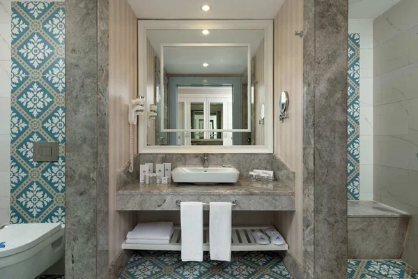 Rubi Platinum Spa Resort & Suites – Wellnessbereich und Strandabschnitt