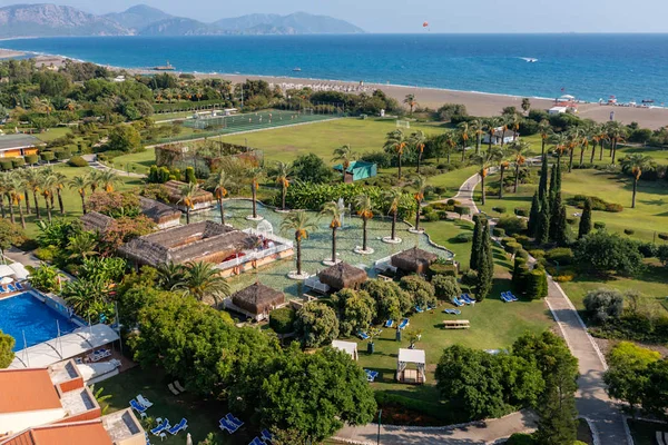 TUI BLUE Tropical – Hauptansicht und Außenbereich in Sarigerme